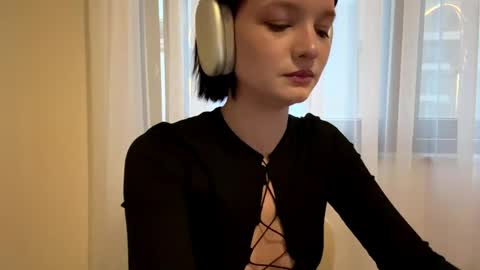 Ria online show from 05/02/26, 04:12