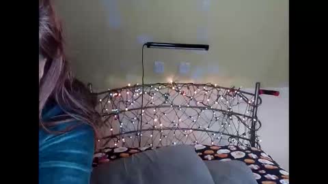 Lauren online show from 12/04/25, 06:49