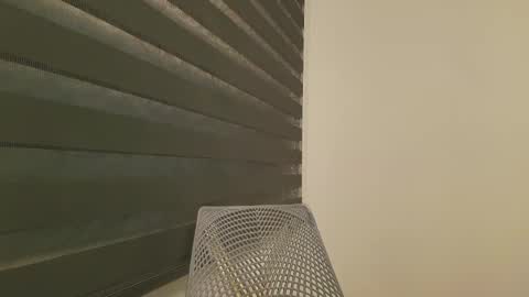 Lauri online show from 03/12/25, 02:09