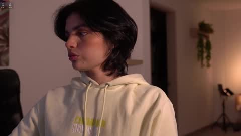 laurita_4 online show from 03/12/26, 01:28