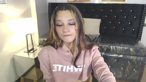 Laurita  online show from 01/15/25, 12:47