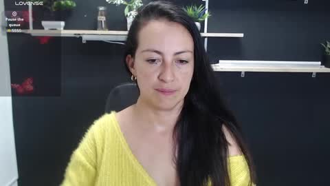 Laury  online show from 05/29/26, 07:23