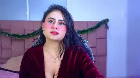  LaurynJeffers  online show from 11/22/25, 05:50