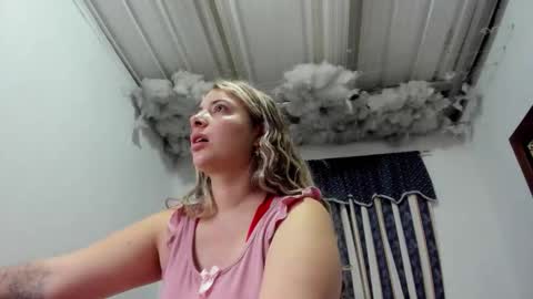 Lauu G online show from 02/12/26, 10:21