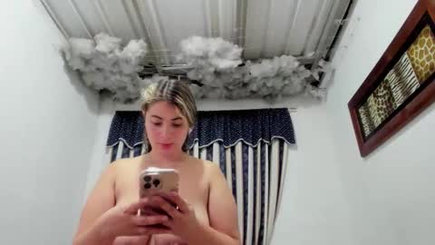 Lauu G online show from 03/27/26, 01:00