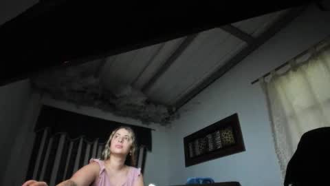 Lauu G online show from 05/27/26, 11:07