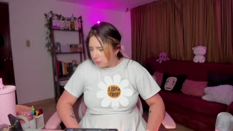          online show from 01/02/25, 02:33