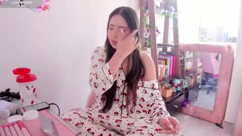          online show from 09/21/25, 02:08