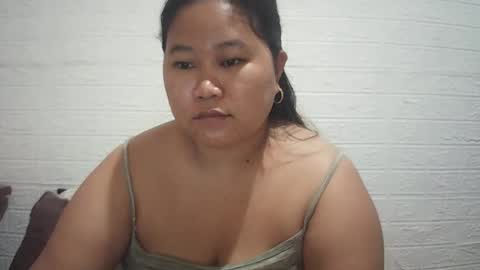 Snapshot of lavalyn214 chatting on 02/22/26, 08:29 lavalyn214 online show from 02/22/26, 08:29