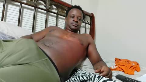 Snapshot of lavanderbrown chatting on 09/23/25, 12:35 lavanderbrown online show from 09/23/25, 12:35