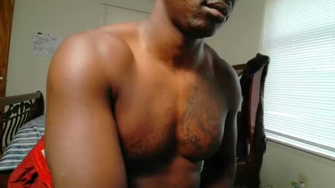 Snapshot of lavanderbrown chatting on 10/07/25, 03:53 lavanderbrown online show from 10/07/25, 03:53