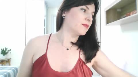 Snapshot of lavender_victoria chatting on 02/11/25, 10:39 Diana  online show from 02/11/25, 10:39