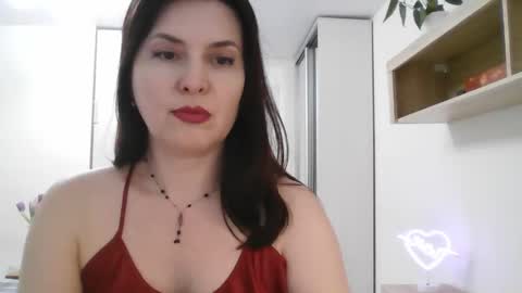 Snapshot of lavender_victoria chatting on 03/09/25, 09:03 Diana  online show from 03/09/25, 09:03