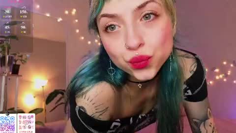 Snapshot of lavenderlav chatting on 07/15/26, 07:46 Melissa online show from 07/15/26, 07:46