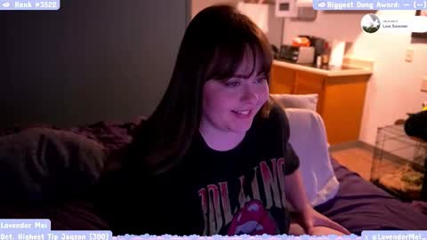 Snapshot of lavendermei chatting on 10/27/25, 12:15 LavenderMei online show from 10/27/25, 12:15