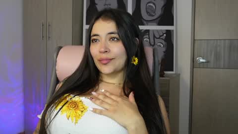 Snapshot of laviah chatting on 01/09/25, 03:58 Mara online show from 01/09/25, 03:58