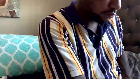 Snapshot of laxleabonxxx chatting on 10/15/25, 12:05 Lax online show from 10/15/25, 12:05