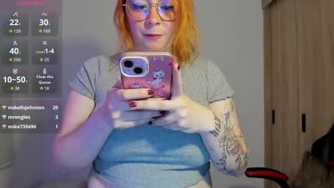 laylaah online show from 12/04/25, 04:55