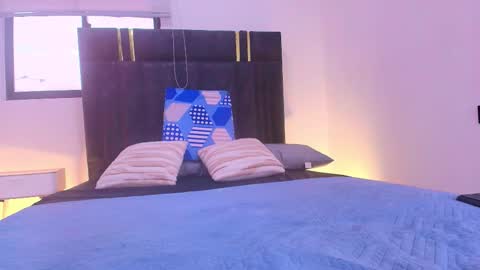 Lay Madison  online show from 02/16/26, 07:10