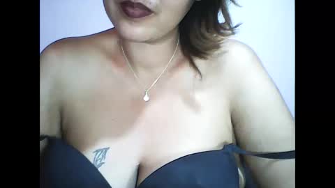 layanah12 online show from 12/02/24, 06:54