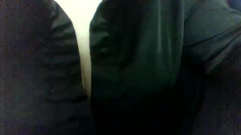 Snapshot of layannalea chatting on 02/12/26, 10:32 layannalea online show from 02/12/26, 10:32