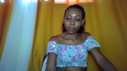 Snapshot of layannek chatting on 12/01/25, 05:45 layannek online show from 12/01/25, 05:45