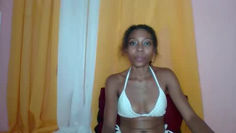 layannek online show from 05/14/26, 05:42