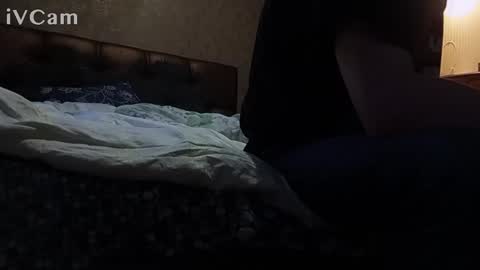 laydayy online show from 11/29/25, 10:07