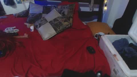 Snapshot of laye19 chatting on 03/01/25, 04:47 Laye19 online show from 03/01/25, 04:47