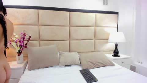 Layla And Fox  online show from 01/28/25, 08:26