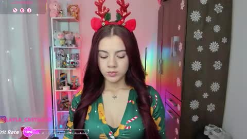 Layla online show from 11/18/25, 02:54