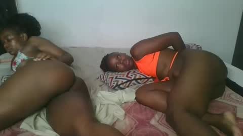 layla_cutiee online show from 02/10/26, 02:26