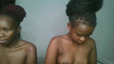 layla_cutiee online show from 02/12/26, 03:40