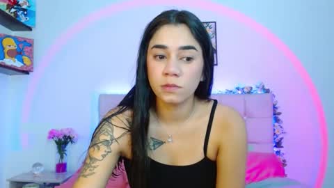 Lia and Rachel online show from 03/03/25, 01:21