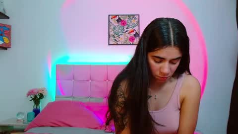 Lia and Rachel online show from 09/11/25, 02:33