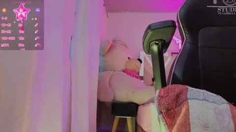 laylafoxy_tay online show from 02/04/26, 11:38