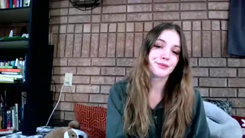 Snapshot of laylakills chatting on 12/24/24, 08:11 Layla Kills online show from 12/24/24, 08:11