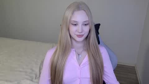 LaylaPretty001 online show from 02/13/26, 06:31