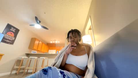 Layla Ros online show from 02/03/26, 06:22