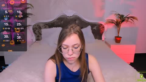 layriantavee online show from 01/17/25, 10:22