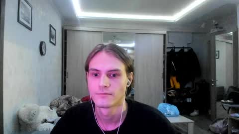 Vladi online show from 04/11/26, 08:57
