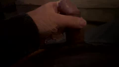 Snapshot of lc6173 chatting on 12/26/24, 02:05 lc6173 online show from 12/26/24, 02:05