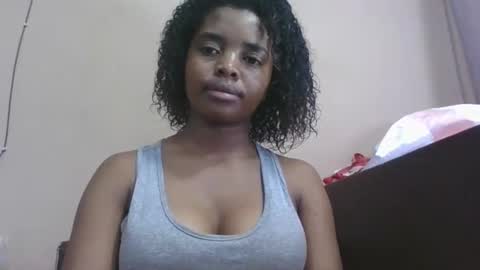 lea96546 online show from 03/28/26, 04:23