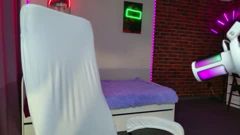 lea_loon online show from 03/25/26, 10:21