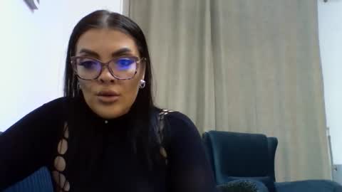 Snapshot of leaaross02 chatting on 01/15/26, 03:16 Lea Ros online show from 01/15/26, 03:16