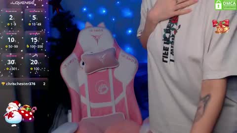 Snapshot of leah__gotty chatting on 12/24/24, 02:54 Leah Gotty online show from 12/24/24, 02:54