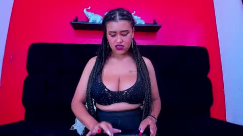 Leah online show from 01/06/25, 03:31