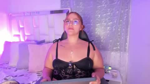 Leah  online show from 04/15/26, 02:07