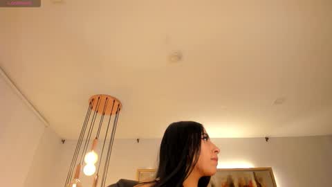 leahlombardi_ online show from 11/01/25, 07:16