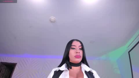 leahlombardi_ online show from 11/09/25, 03:16